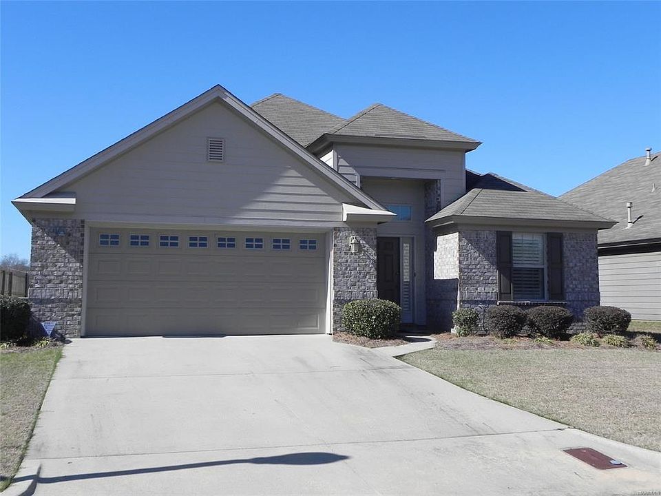 1st image of 821 Charlemont Ln