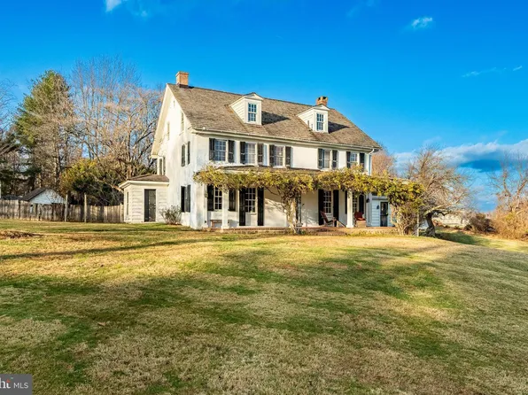 329 Ivy Mills Rd, Glen Mills, PA 19342