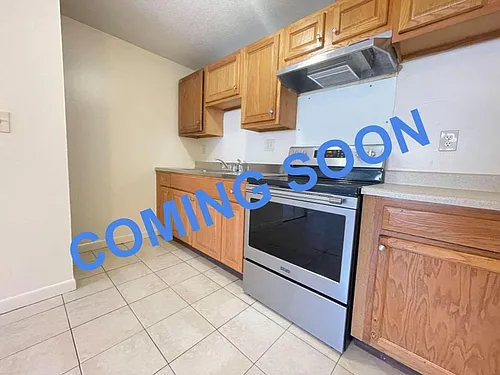 181 Loudon Rd #202 Photo 1