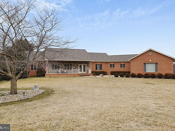 2nd image of 9760 Redamar Dr
