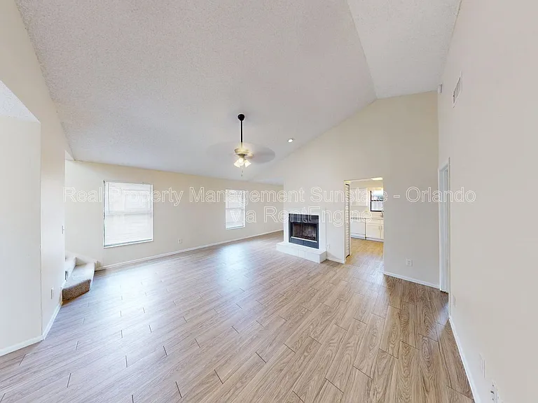 10025 Creekwater Blvd — Photo 7