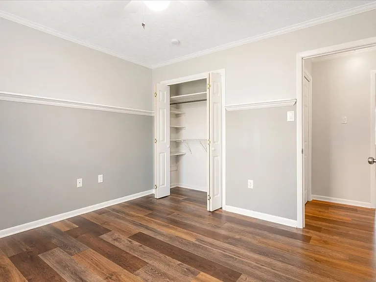 210 Pine Grove Dr — Photo 31