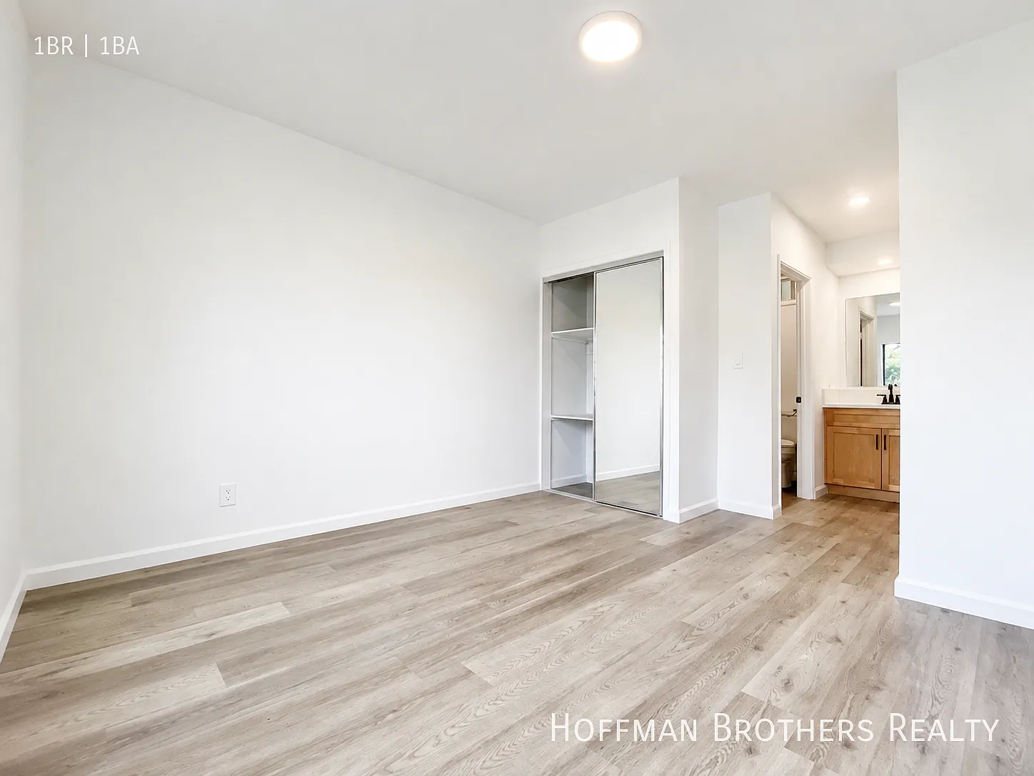 1240 S Bronson Ave Los Angeles, CA 90019 — Photo 3
