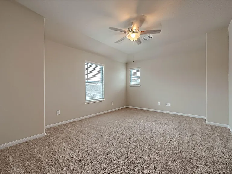 17219 Quiet Song Ct — Photo 33