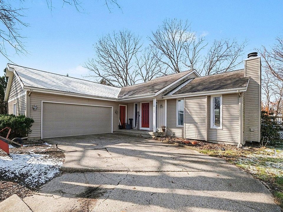 1st image of 6617 Knollview Dr