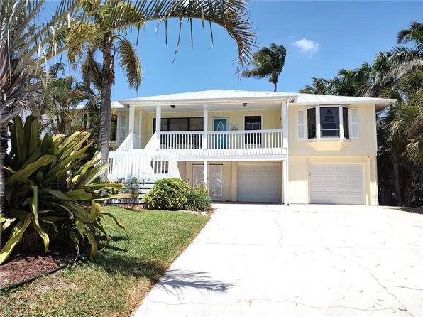 4838 Gary RD, BONITA SPRINGS, FL 34134