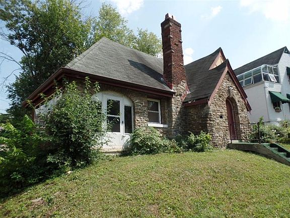 2nd image of 1161 Cheyenne Dr