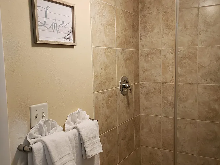 701 S Madison Ave #503 — Photo 10