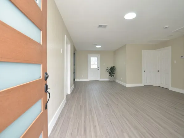 6801 Kassarine Pass, Houston, TX 77033