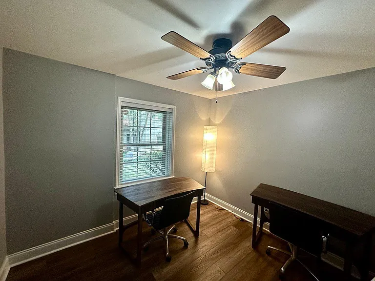 4913 Park Rd #B — Photo 16