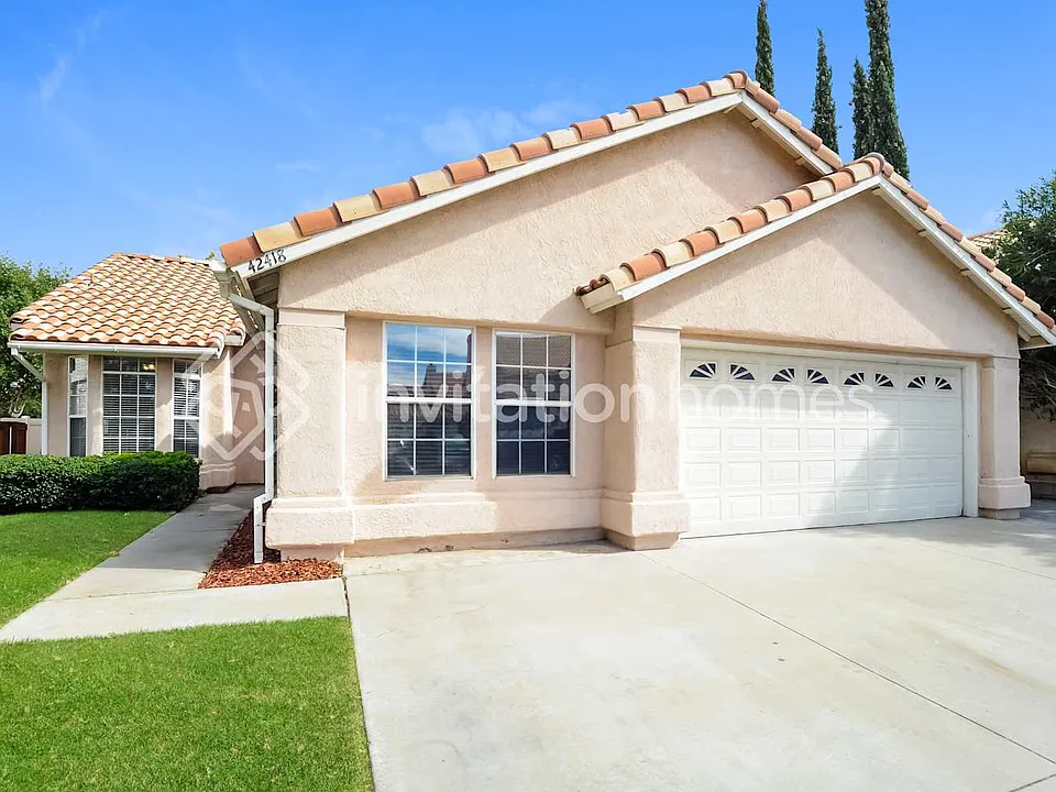 42418 Coronet Ct