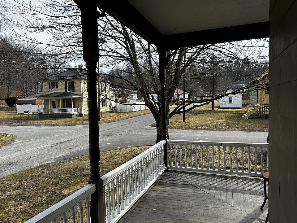 800-8th-ave-marlinton-wv-24954-zillow