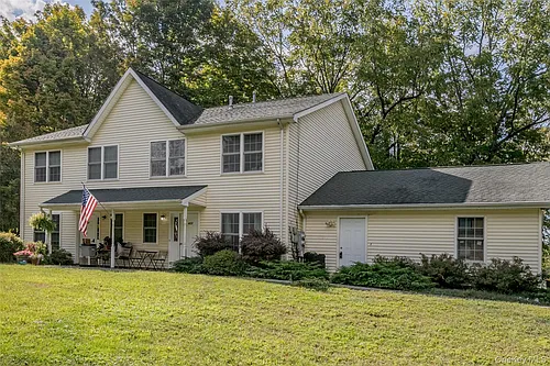 423 Kings Hwy Photo 1