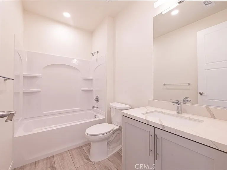 160 S New Ave #1 — Photo 27