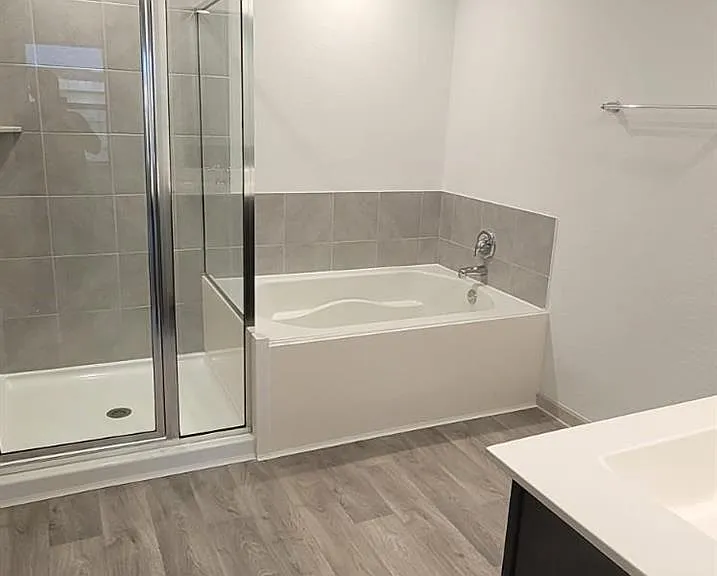 1514 Maple Ridge Dr — Photo 14