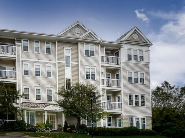 11 Morgan Dr Unit 408, Natick, MA 01760