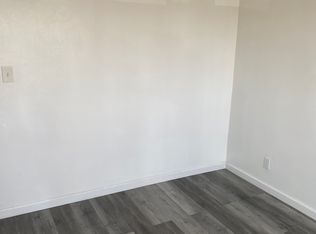 8429 Cedartree Rd #4, Downey, CA 90240