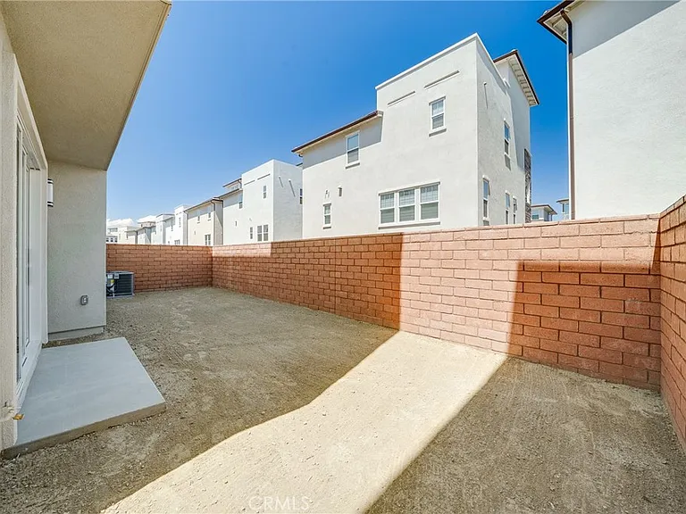 108 Verbana Way — Photo 44