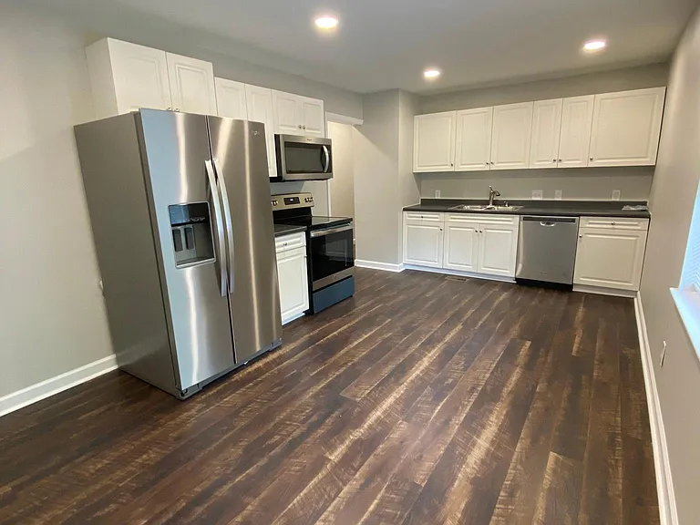 103 Pine Tree Dr — Photo 10