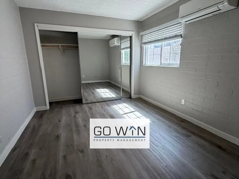 44 E Roanoke Ave — Photo 8