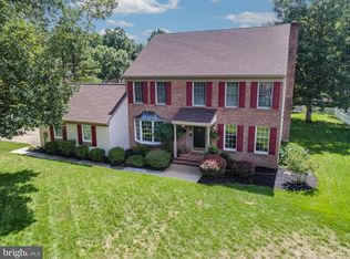 124 Burning Tree Rd, Dover, DE 19904