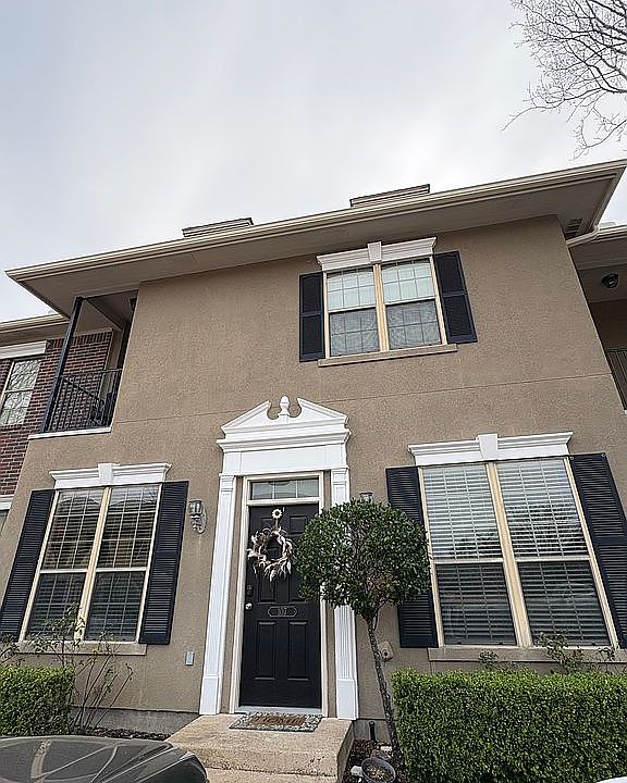 1st image of 107 Forest Dr