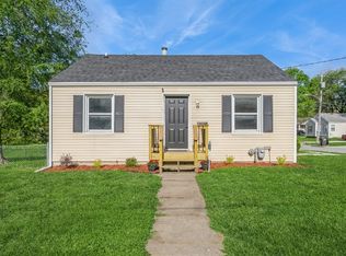 986 27th St, Des Moines, IA 50312