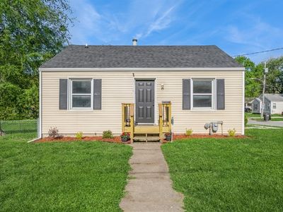 986 27th St, Des Moines, IA, 50312