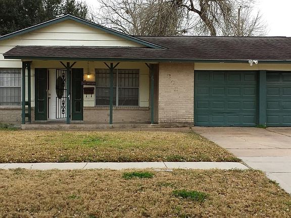 4th image of 3931 Rosebud Dr