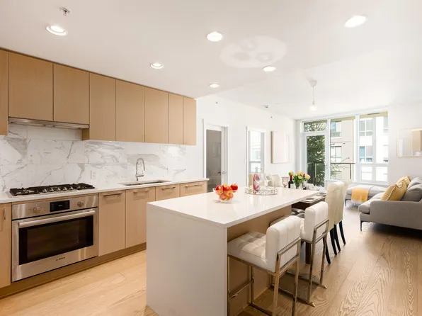 3563 Ross Dr #523, Vancouver, BC V6S 0L3