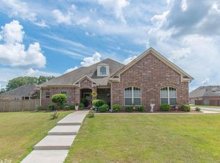 101 Nixon Ln, Austin, AR 72007