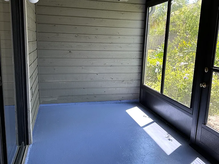 2065-7623 Baymeadows Cir W — Photo 40