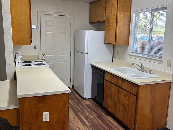 4th image of 507 W Trinity Ave #507