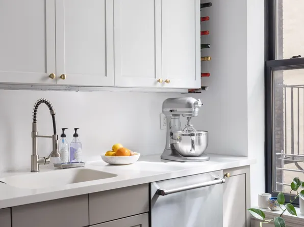 157 Kane Street image 13 of 22