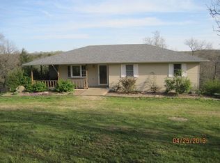 12611 Little Moniteau Creek Rd, Centertown, MO 65023