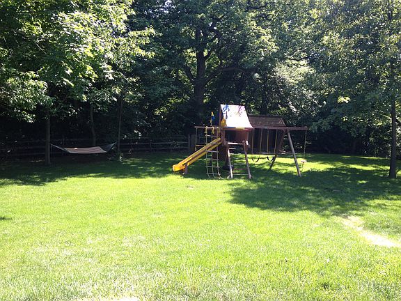 2nd image of 5056 Lincrest Pl