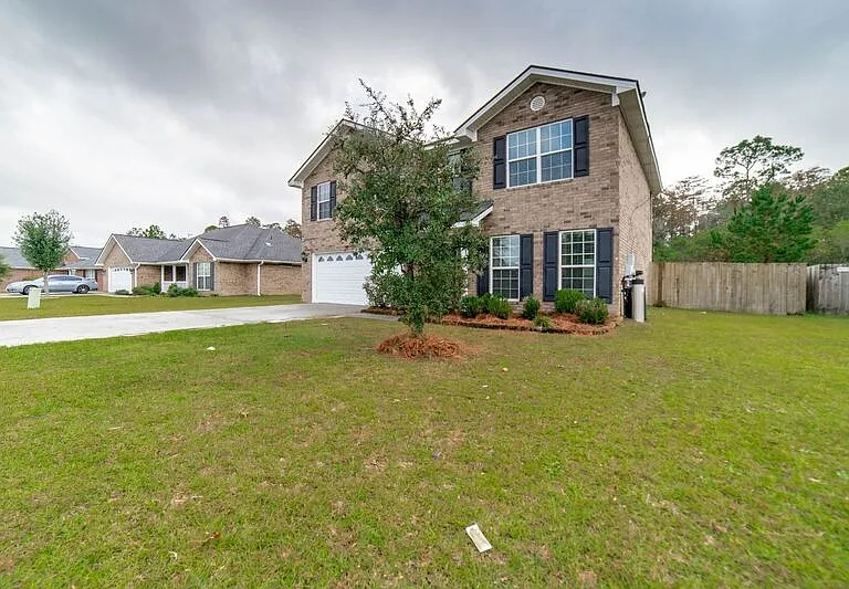211 Augusta Way — Photo 5