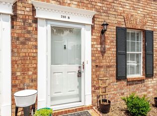 288 Donna Dr APT B, Hendersonville, TN 37075