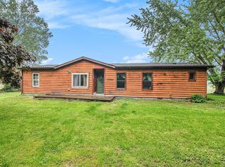 6727 Youngren Rd, Harbert, MI 49128