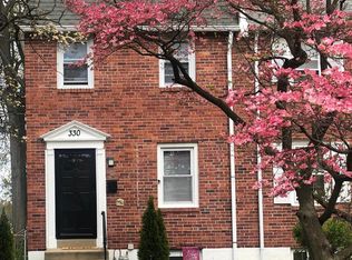 330 Amosland Rd, Holmes, PA 19043