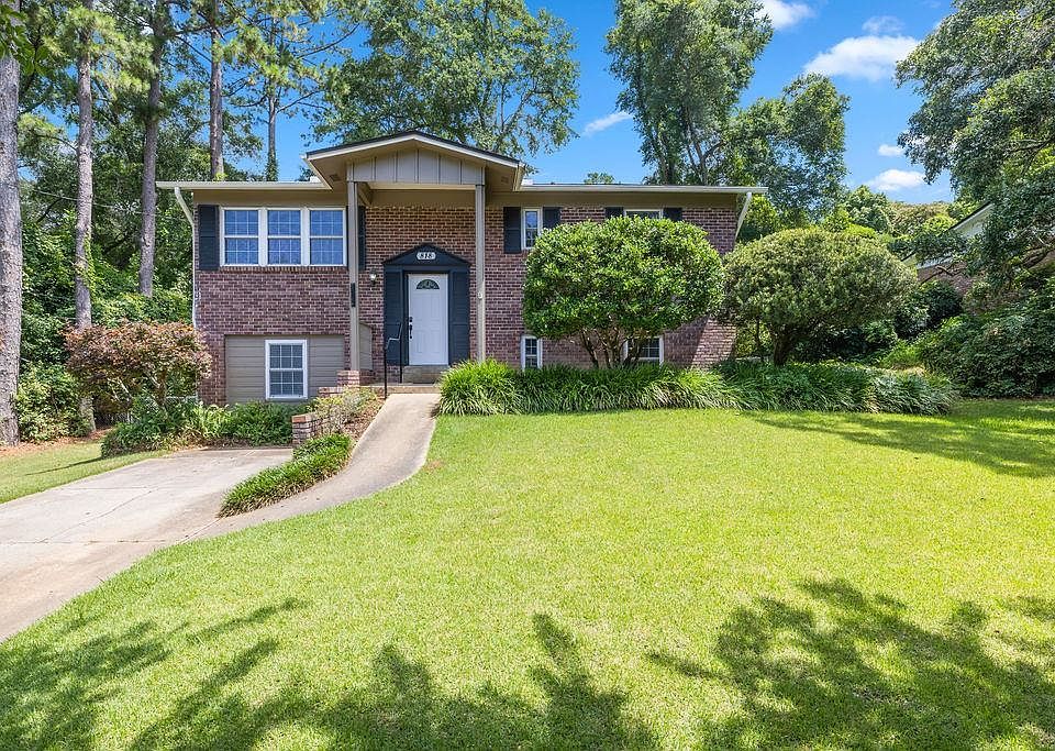 1st image of 818 Abbiegail Dr