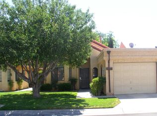 11665 Locust Ln, Apple Valley, CA 92308