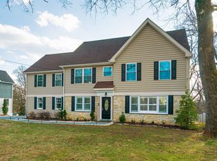 416 Conestoga Rd, Berwyn, PA 19312