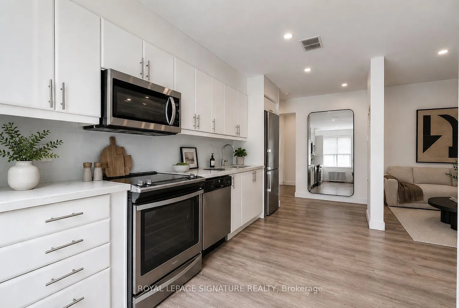 2 bed, $2,450 — Photo 3