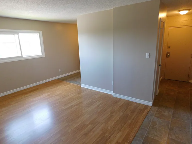171 Willow Ave — Photo 19