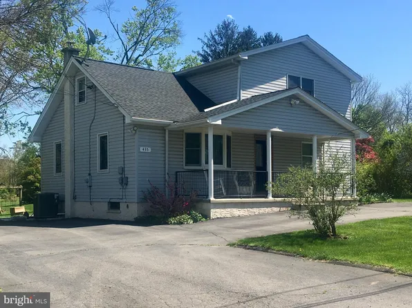 435 S Baumstown Rd, Birdsboro, PA 19508