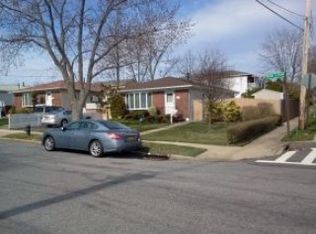151 Woods Of Arden Rd, Staten Island, NY 10312