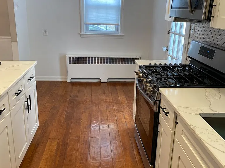 2311 Bryn Mawr Ave — Photo 7