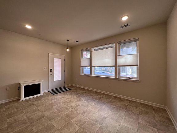 3rd image of 5128 Cambria Way #101