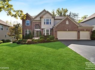 1309 Meade Dr, Lindenhurst, IL 60046